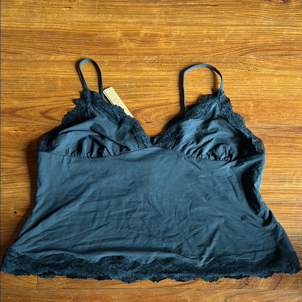 Skims Fits Everybody Lace Triangle Cami in Onyx, 2X, NWT